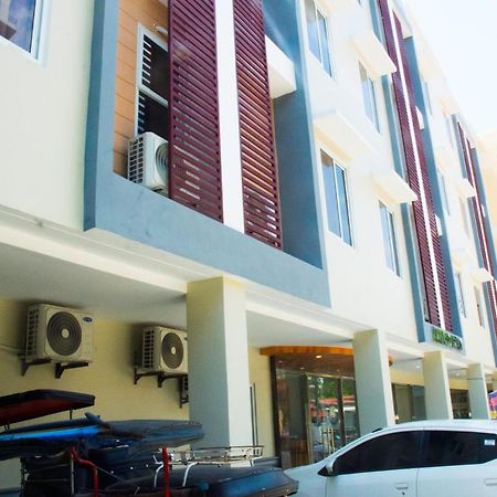 Elti Suites By Bluebookers Angeles Exterior foto