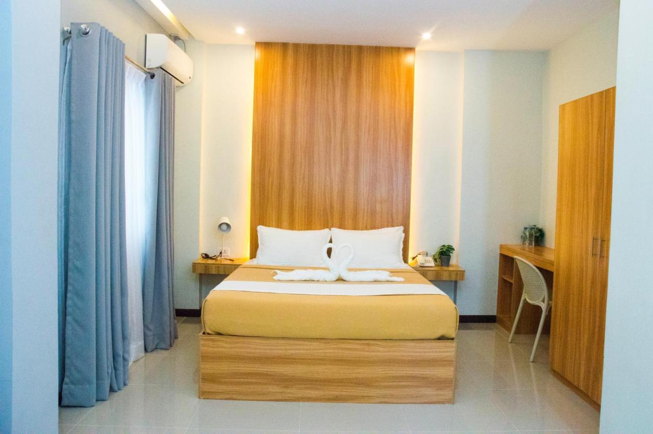 Elti Suites By Bluebookers Angeles Exterior foto