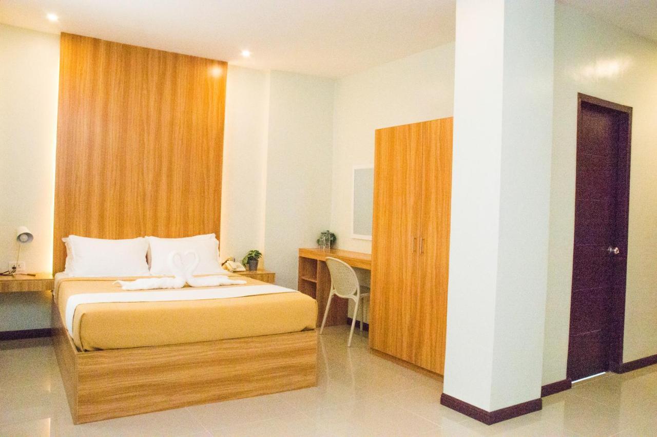 Elti Suites By Bluebookers Angeles Exterior foto