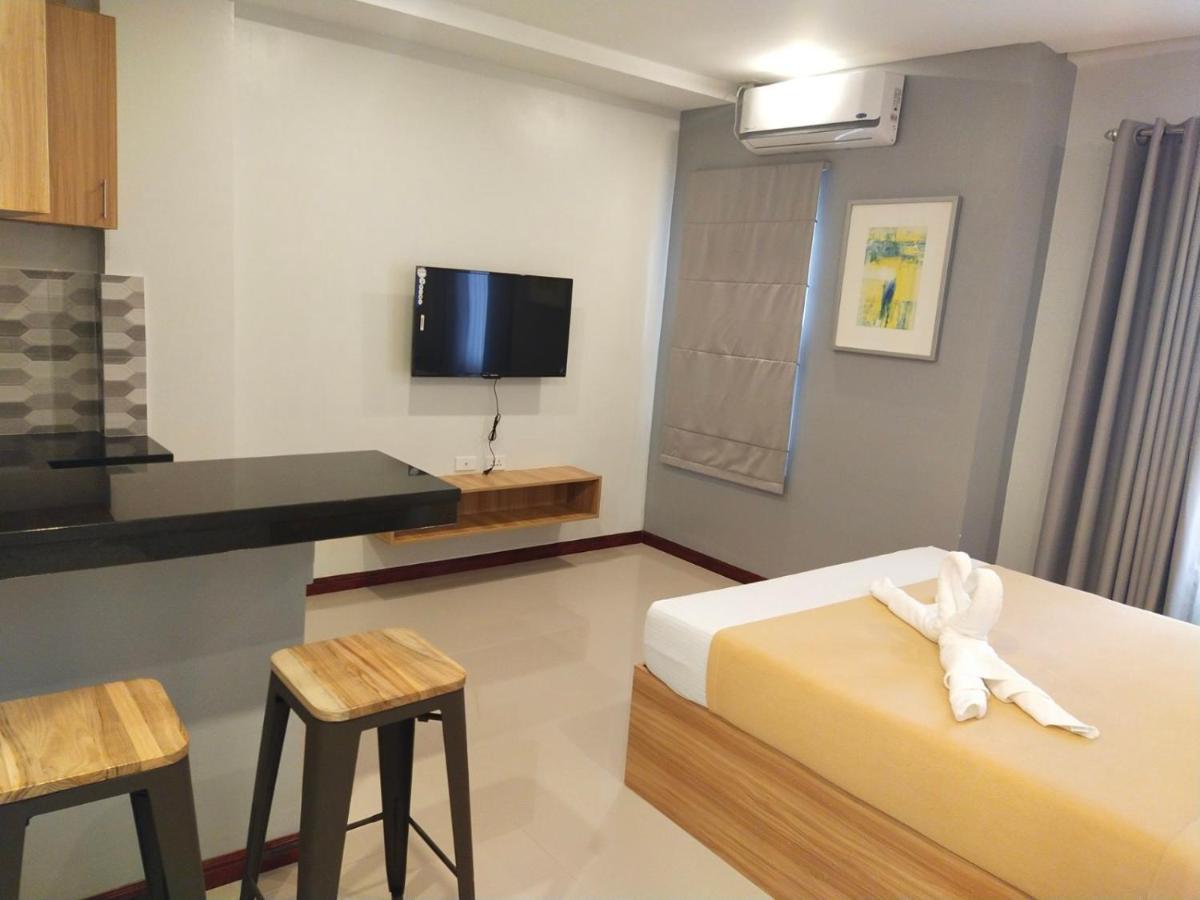 Elti Suites By Bluebookers Angeles Exterior foto